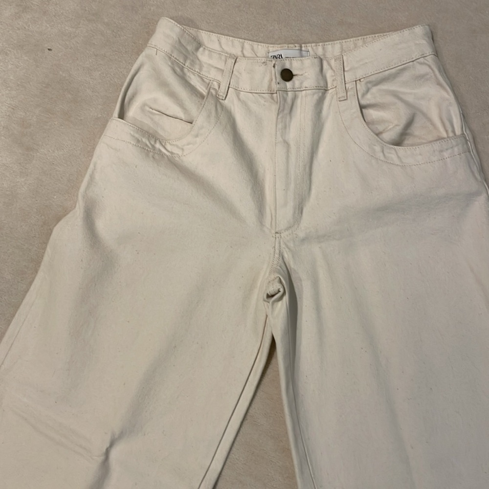 SALE TODAY!! ZARA high rise wide leg “skater” off white jeans size 8 - Picture 2 of 11